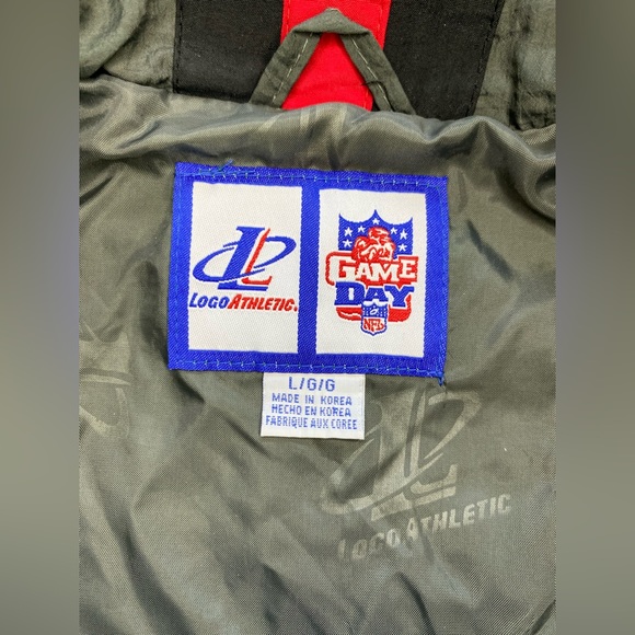 Vintage Logo Athletic Tampa Bay Buccaneers Windbreaker Jacket Size Men’s Large - Picture 4 of 11